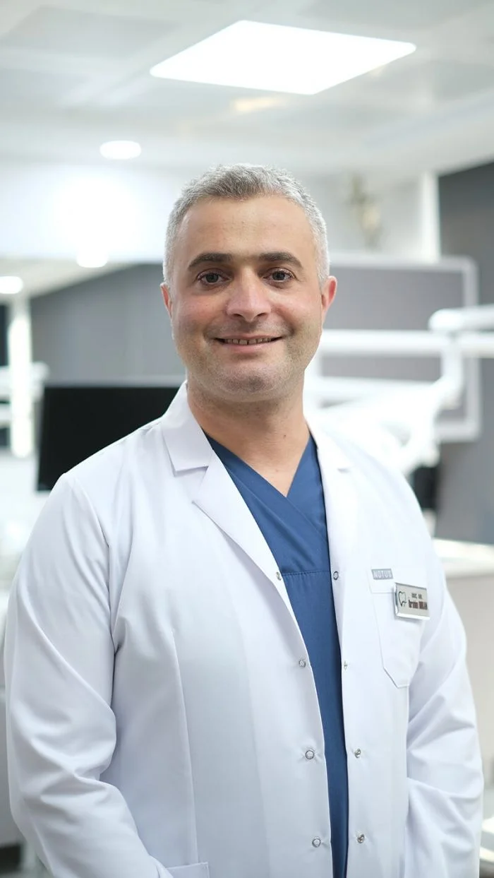 Koltuk Korkusunu (Dental Fobi) Yenmek: Klinikte Güven ve Empati Neden Her Şeydir?